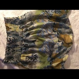 Women Charlotte Russe top SzL NWT